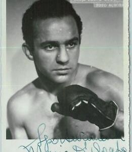 Lib7360 -  VINTAGE  SPORT  POSTCARD  -  BOXING Signed : MARIO D'AGATA