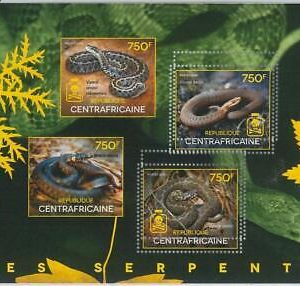 868 - CENTRAL AFRICAN R. - ERROR - MISSPERF stamp sheet 2014  SNAKES