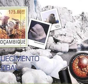A8172 - MOCAMBIQUE - ERROR MISPERF Stamp Sheet -  Climate Protectio ANIMALS