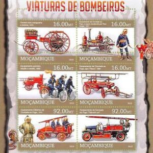A8222 - MOCAMBIQUE - ERROR MISPERF Stamp Sheet -2013 FIRE ENGINES Transport