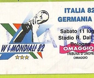 C2661- Vecchio BIGLIETTO PARTITA CALCIO 1992 ITALIA VS GERMANIA