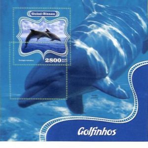 A7827 - Guinea-Bissau - ERROR MISPERF Stamp Sheet - 2014 Dolphins