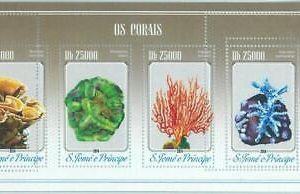 M1657 - S TOME & PRINCIPE, ERROR, 2014, MISPERF SHEET: Corals, Marine life