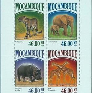 M1459 - MOZAMBIQUE - ERROR,2013 MISSPERF SHEET: African Fauna, Elephant, Giraffe