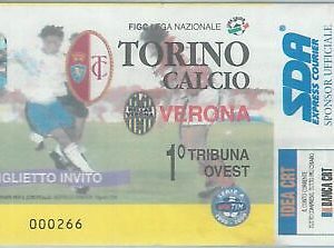 C0090  - Vecchio  BIGLIETTO PARTITA CALCIO - 1999 / 2000 : TORINO  / VERONA