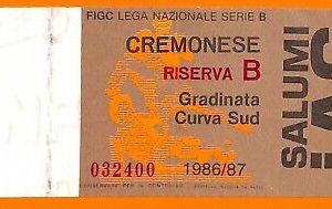 C0677 - Vecchio BIGLIETTO PARTITA CALCIO - CREMONESE