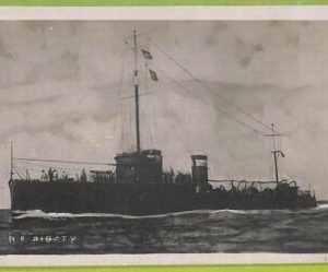 af7902 - VINTAGE POSTCARD Ansichtskarten-Ship Italian destroyer Augusto Riboty