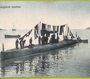 af7974 - VINTAGE POSTCARD Ansichtskarten - 1913 - Italian submarine Jantina NAVI