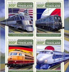 A9738 - TOGOLAISE - ERROR MISPERF Stamp Sheet  - 2017 -  TRAINS