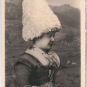 40525  CARTOLINA d'Epoca - BOLZANO  -  FOTOGRAFICA Costumi  Adige  Val Venosta