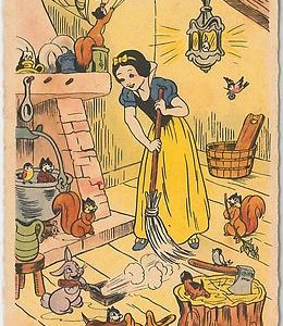 49896  - FRANCE -  VINTAGE  POSTCARD :  Snow White and forrest animals DISNEY