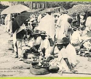 ah0306 - MADAGASCAR - VINTAGE POSTCARD - Tananarive