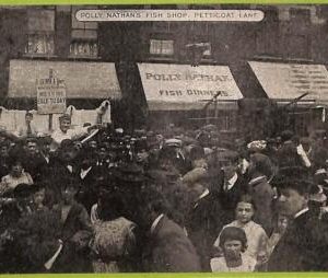 af2103 - GB  -  VINTAGE POSTCARD - Polly Nathan's Fish Shop