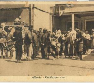 79343 - ALBANIA - VINTAGE Ethnic POSTCARD  - NICE!!
