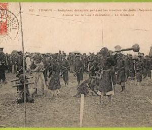 ah0298 - INDO-CHINE - VINTAGE POSTCARD - Tonkin - 1910 BEHEADING!