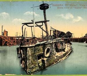 aa5926 - HABANA - Vintage Postcard - Stern view of "Maine"