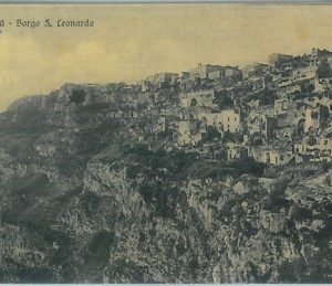 85942  - CARTOLINA d'Epoca - MATERA  città -  BORGO S. LEONARDO  1932