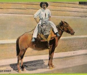 aa6056 - HABANA - Vintage Postcard - Milk Vender - Ethnic