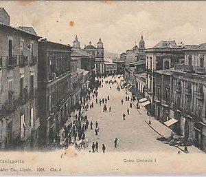 CARTOLINA d'Epoca - CALTANISETTA Citta' : CORSO UMBERTO
