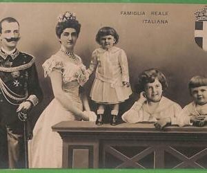 ah1145 - VINTAGE POSTCARD  - ROYALTY Reali ITALY