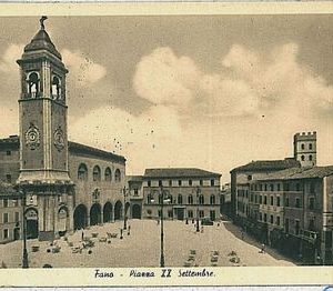 31588  CARTOLINA d'Epoca PESARO provincia : FANO 1940