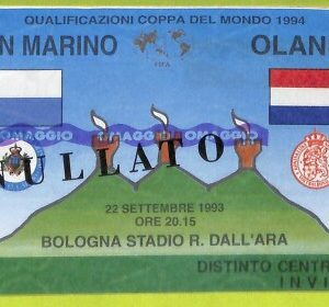 C2764- Vecchio BIGLIETTO PARTITA CALCIO 1993-1994 SAN MARINO VS OLANDA