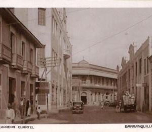 ac8371 - COLOMBIA -  Vintage Postcard - Barranquilla, Carrera Cuartel