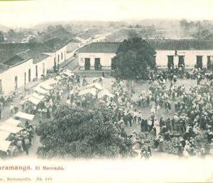 ac8442 - COLOMBIA -  Vintage Postcard - Bucaramanga, El Mercado