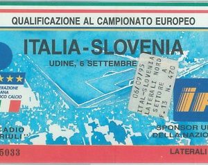 68529 -  BIGLIETTO PARTITA CALCIO 1995: ITALY /  SLOVENIA  Campionato Europeo