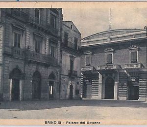 CARTOLINA d'Epoca - BRINDISI Città - PALAZZO GOVERNO 1931