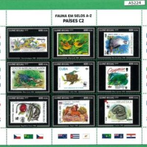 A5224 - GUINEA-BISSAU - Stamp 2019 - MINIATURE SHEET: Animals on Stamps, WWF, Fl