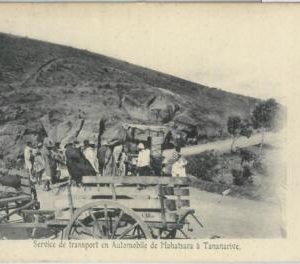 80164 -  MADAGASCAR -  Vintage Postcard - Transport from MAHATSARA to TANANARIVE
