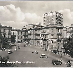 44443   CARTOLINA d'Epoca - CHIETI Città -  PIAZZA TRENTO E TRIESTE