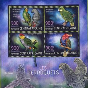 A7562 - CENTRAFRICAINE- ERROR MISPERF Stamp Sheet - 2013 - Birds: Parrots