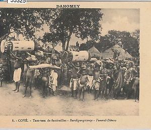 55325  -  VINTAGE  POSTCARD : ETHNIC / Petit Mettiers -  DAHOMEY: COVE'
