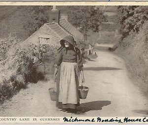 55253  -  GREAT BRITAIN -  VINTAGE POSTCARD :  GUERNSEY  1907
