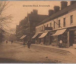 55240  -  GREAT BRITAIN -  VINTAGE POSTCARD :  Avonmouth