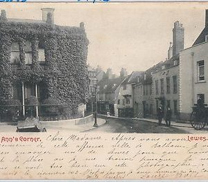 55243  -  GREAT BRITAIN -  VINTAGE POSTCARD :  Lewes 1905