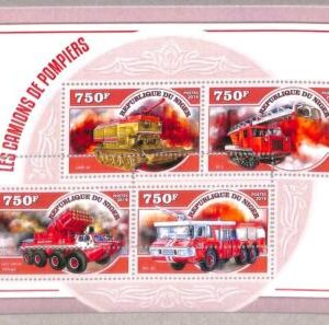 A2324 - NIGER - ERROR - MISPERF stamp sheet 2014 Fire Truck