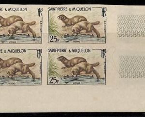 ZA0122 - ST PIERRE et MIQUELON - IMPERF stamp BLOCK of  4- ANIMALS Vison fur