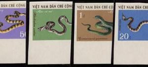 ZA0118b - VIETNAM - IMPERF stamp set - SNAKES   MNH