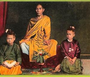 af3921 - BURMA -  VINTAGE POSTCARD - Costumes