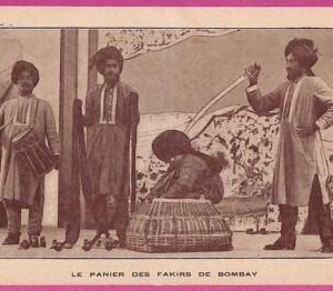 ag3857  - INDIA - VINTAGE POSTCARD  - Bombay