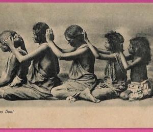 ag3776  - INDIA - VINTAGE POSTCARD  - Madras, Ethnic