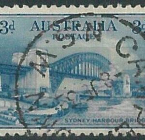 70229b - AUSTRALIA - STAMP: Stanley Gibbons # 142  - Fine  Used