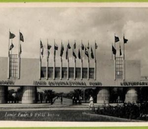 ad1561 - TURKEY - VINTAGE POSTCARD  - IZMIR