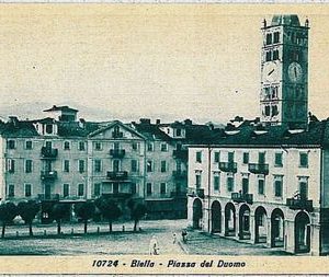 38583   CARTOLINA d'Epoca BIELLA Citta'  - PIAZZA DUOMO