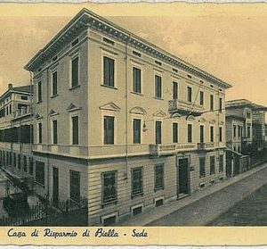 38533   CARTOLINA d'Epoca BIELLA Citta'  - CASA RISPARMIO
