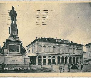 38564   CARTOLINA d'Epoca BIELLA Citta'  - TEATRO SOCIALE  1944