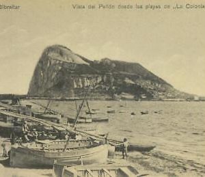 92346 - GIBRALTAR - VINTAGE   POSTCARD -  Vista desde LA COLONIA